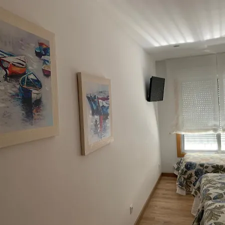Alojamiento Do Mar بيت ضيافة *